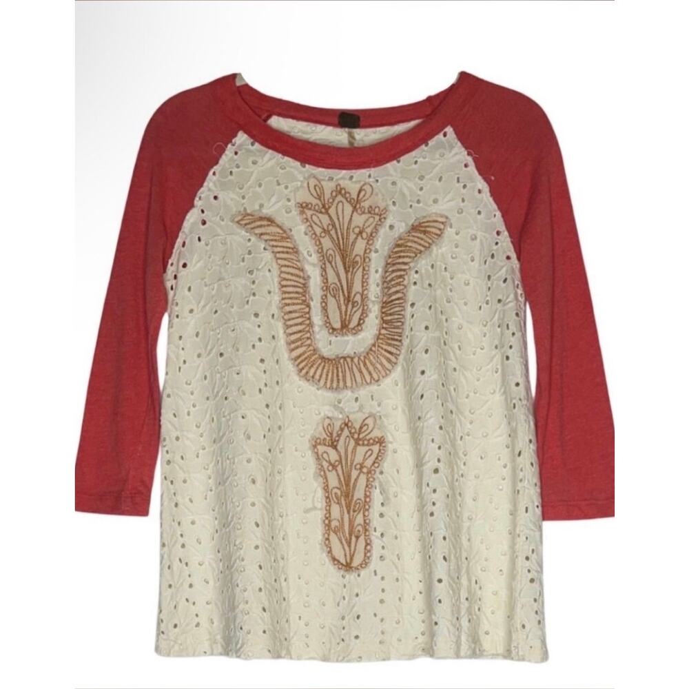 Free People / WTF  Bohemian Embroidered Eyelet Baseball Raglan Tee / sz XS